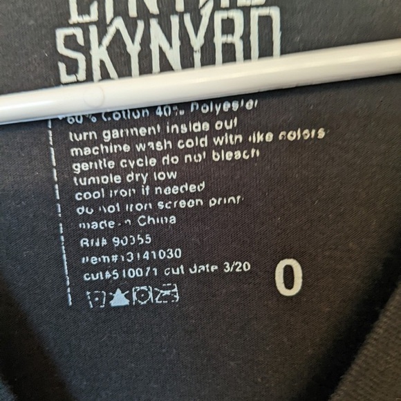 Torrid Lynyrd Skynyrd Black Slashed Tee - Picture 3 of 5